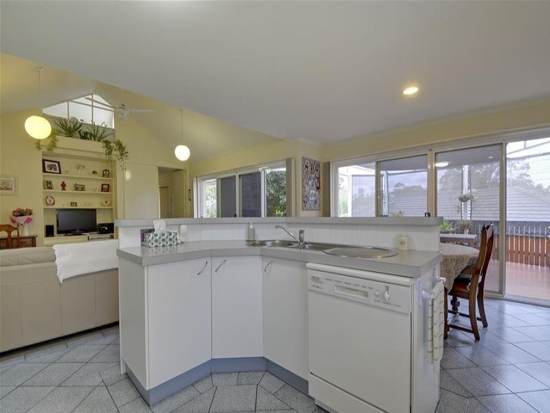 11 Poplar Avenue, Traralgon VIC 3844