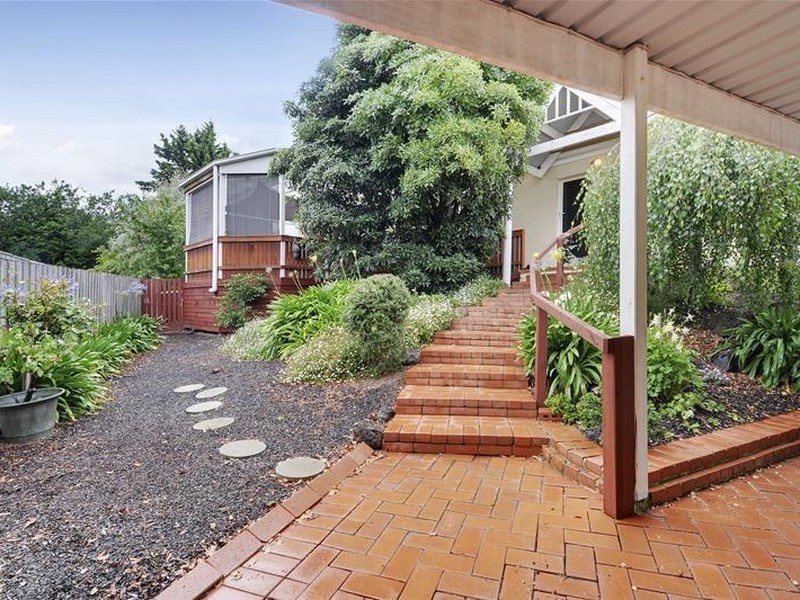 11 Poplar Avenue, Traralgon VIC 3844