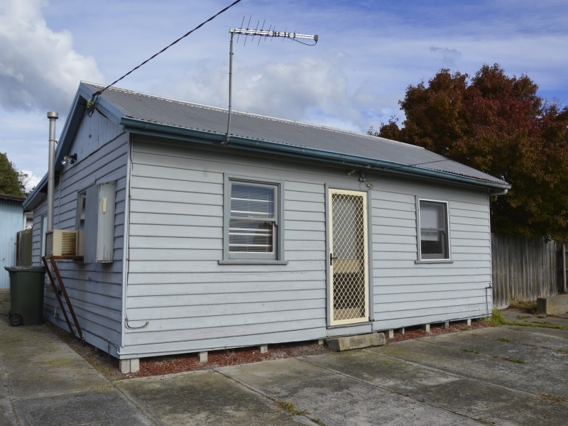 35 Victoria Street, Moe VIC 3825