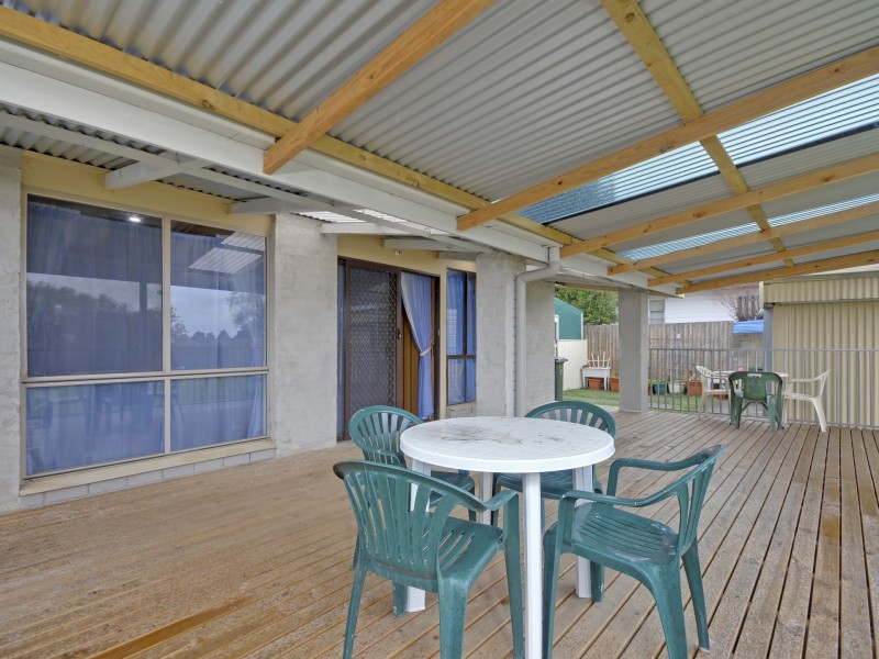 74 Comans Street, Morwell VIC 3840