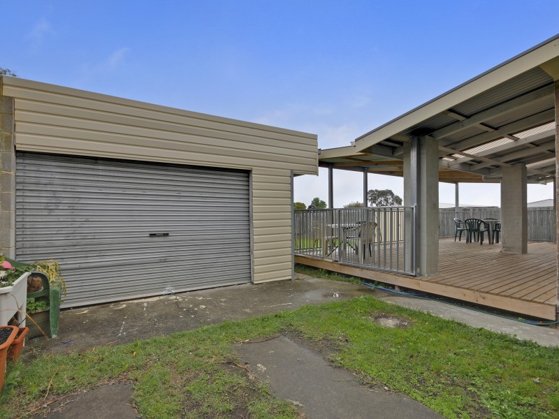 74 Comans Street, Morwell VIC 3840