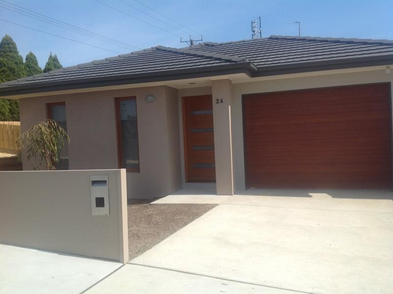 2A Boolarra Avenue, Newborough VIC 3825