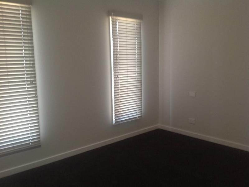 2A Boolarra Avenue, Newborough VIC 3825