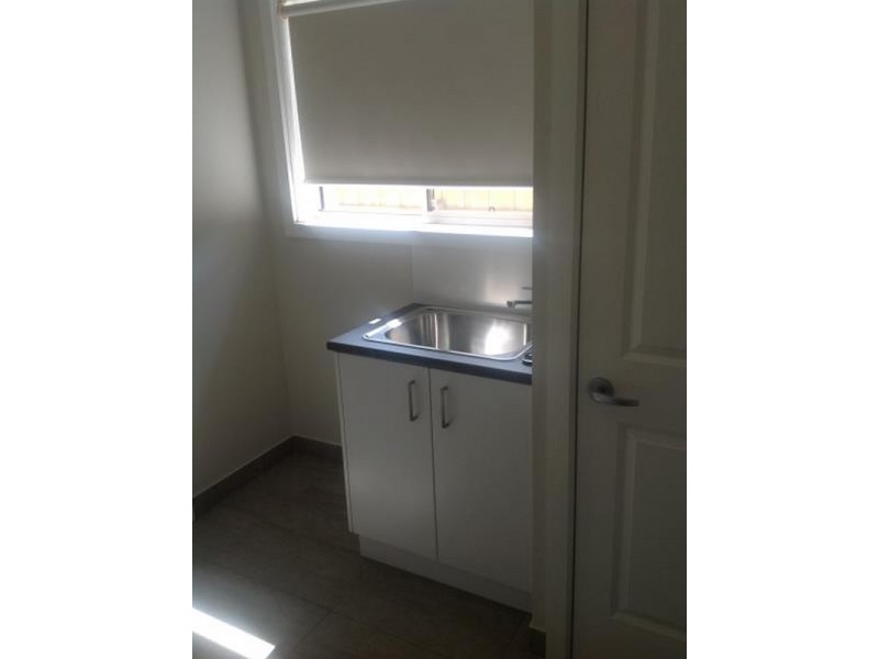 2A Boolarra Avenue, Newborough VIC 3825