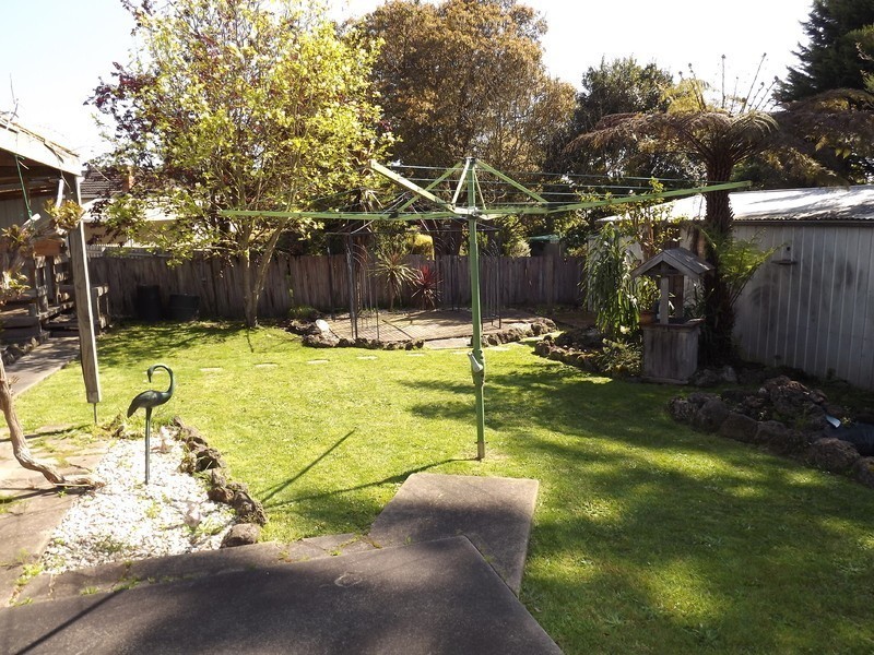 33 Leith Street, Newborough VIC 3825