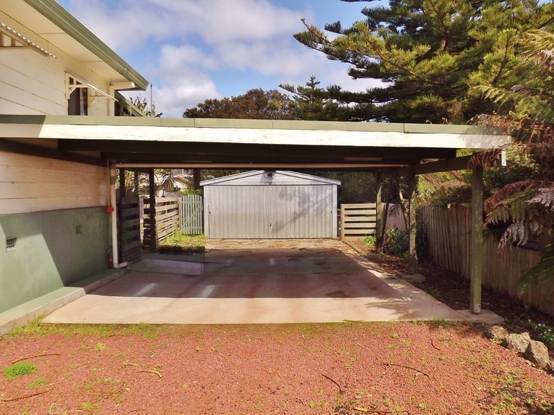 33 Leith Street, Newborough VIC 3825