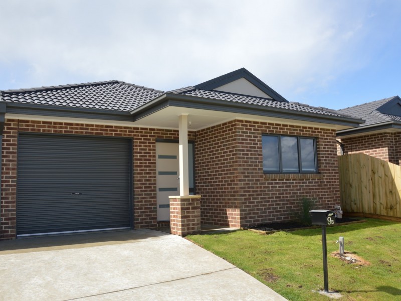 9B Tintern Place, Traralgon VIC 3844