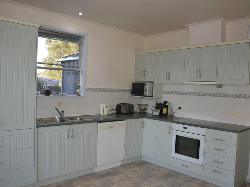 34 Dawson Street, Rosedale VIC 3847