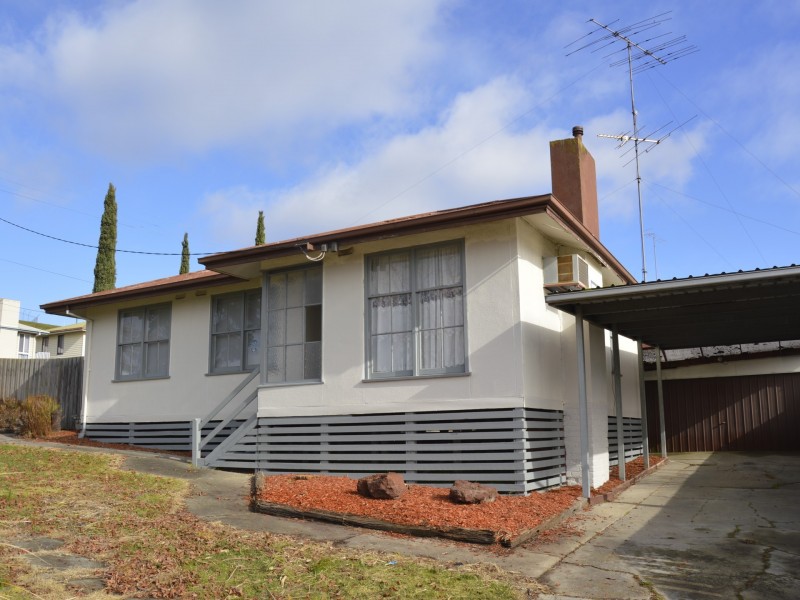 23 Livingstone Street, Morwell VIC 3840