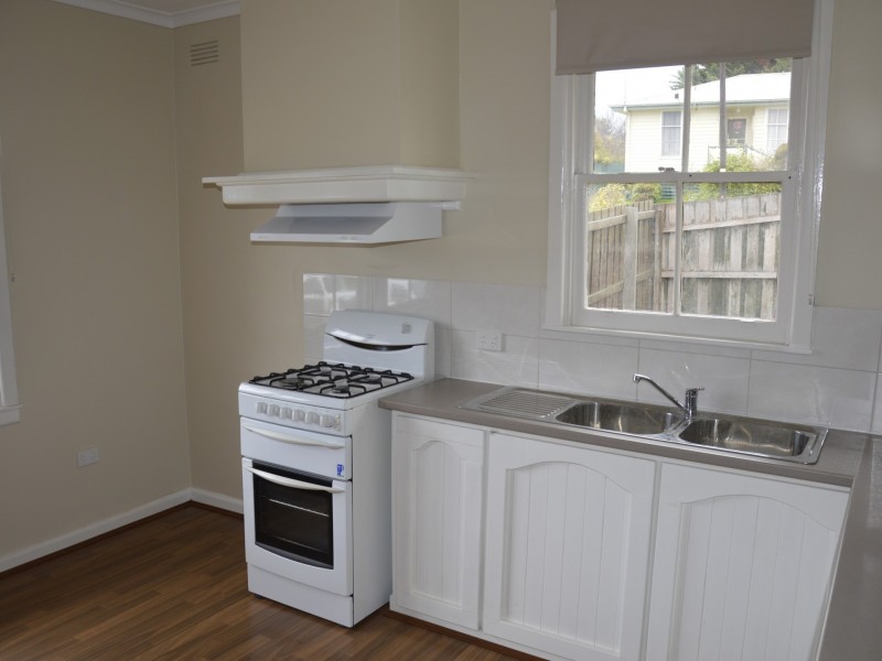 23 Livingstone Street, Morwell VIC 3840