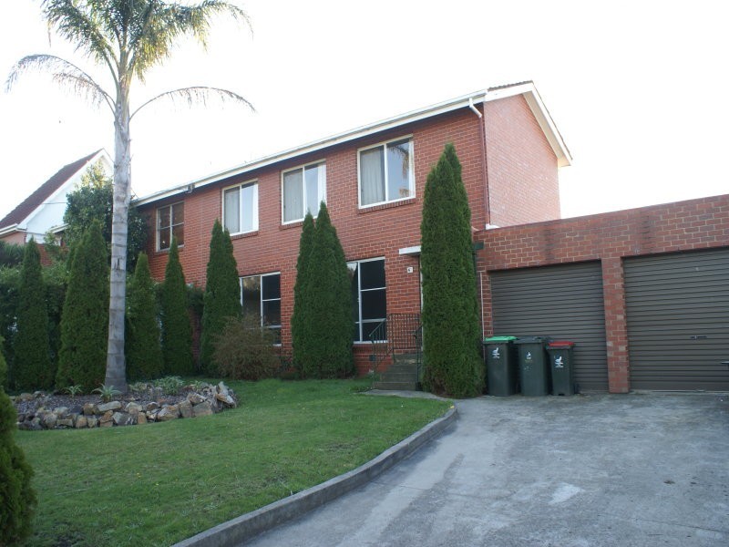 47 White Parade, Churchill VIC 3842