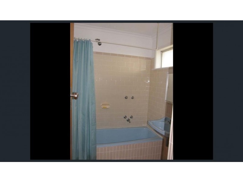 47 White Parade, Churchill VIC 3842