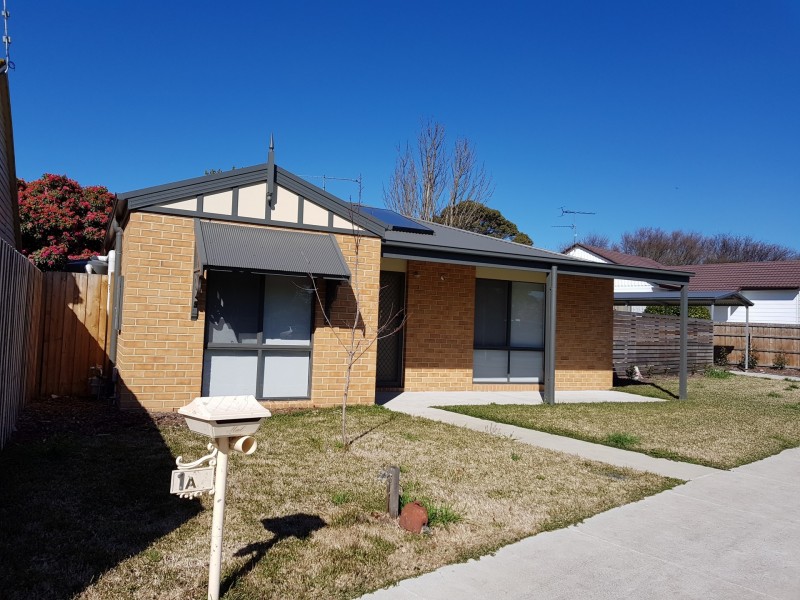 1A Hawker Street, Moe VIC 3825