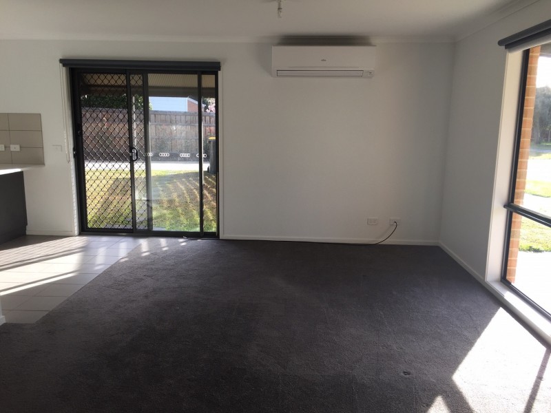 1A Hawker Street, Moe VIC 3825