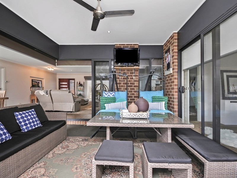 11 Cambridge Way, Traralgon VIC 3844