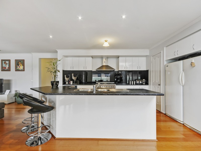 16 Alexandra Avenue, Traralgon VIC 3844