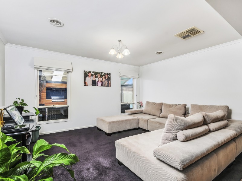 16 Alexandra Avenue, Traralgon VIC 3844