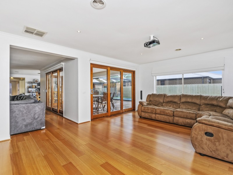 16 Alexandra Avenue, Traralgon VIC 3844