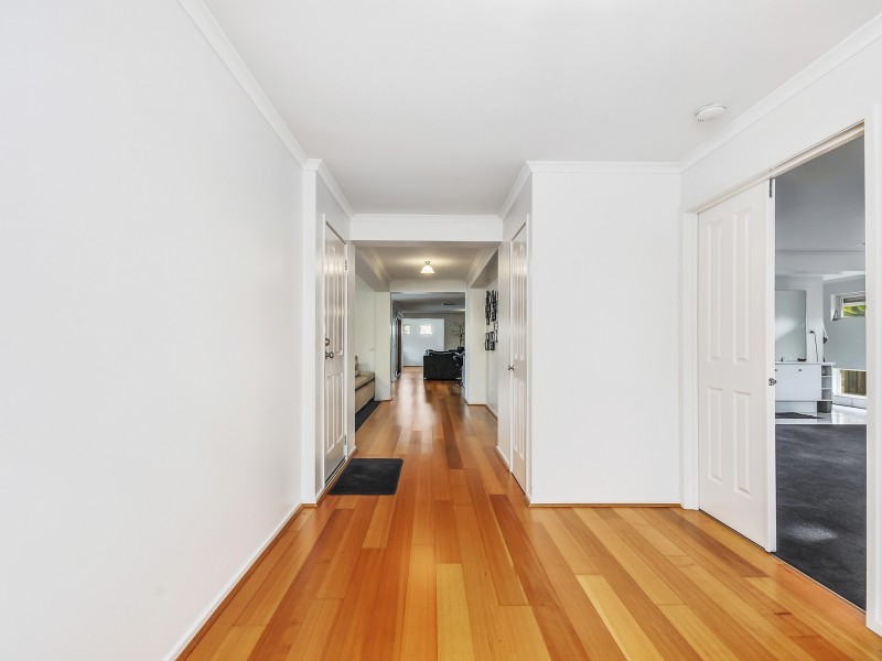 16 Alexandra Avenue, Traralgon VIC 3844