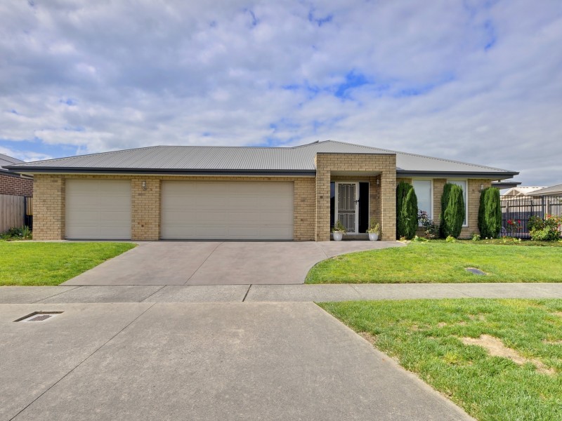 16 Alexandra Avenue, Traralgon VIC 3844
