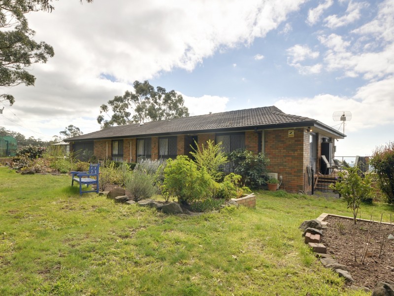 2 Goola Way, Willung South VIC 3847