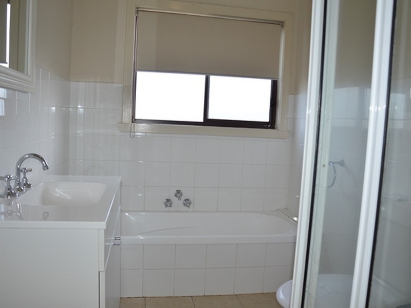 90 Wirraway Street, Moe VIC 3825