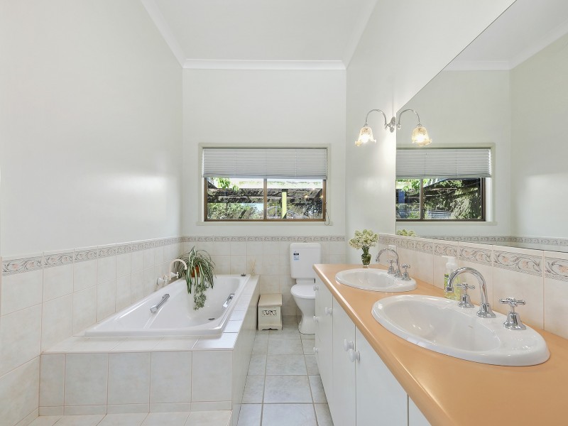 215 Andersons Road, Denison VIC 3858