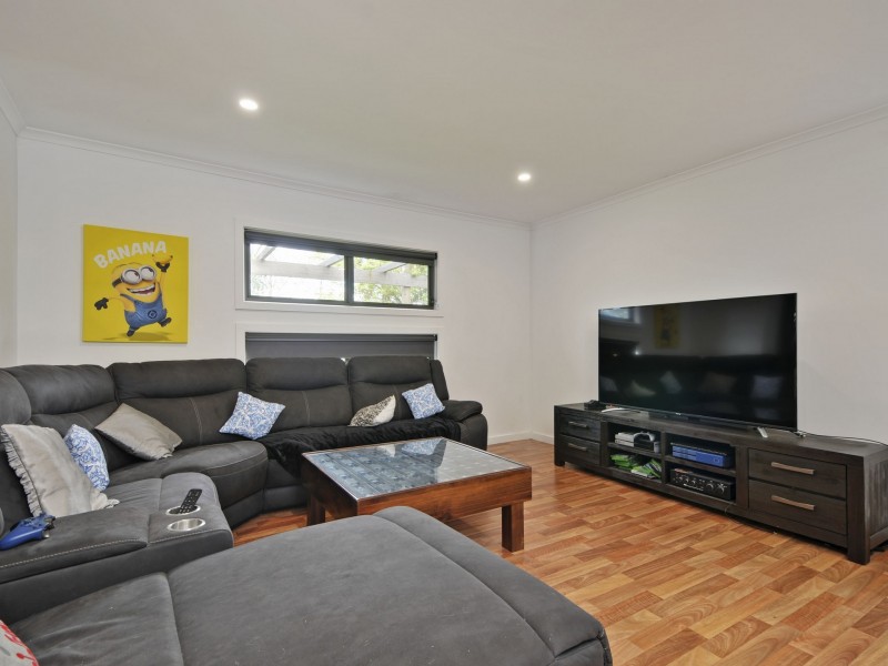 125 Service Road, Moe VIC 3825