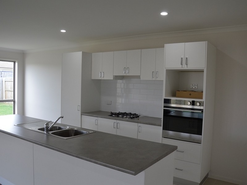 5 Graduation Place, Churchill VIC 3842