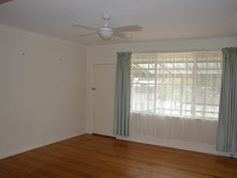 24 Dawson Street, Rosedale VIC 3847