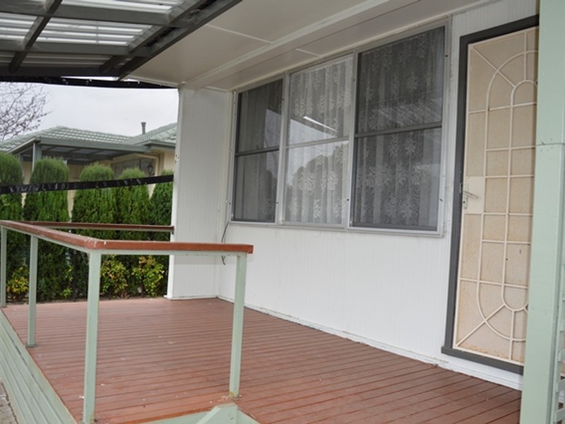 24 Dawson Street, Rosedale VIC 3847