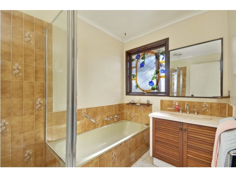 40 Wilkan Drive, Hazelwood North VIC 3840