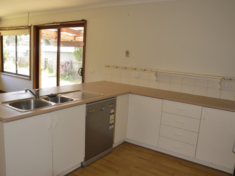 3 Curringa Court, Churchill VIC 3842