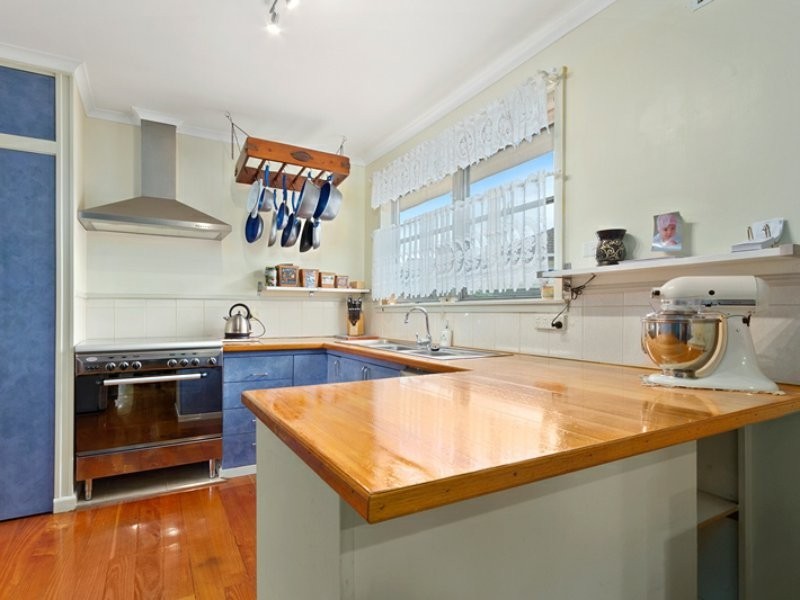 5 Albert Court, Morwell VIC 3840