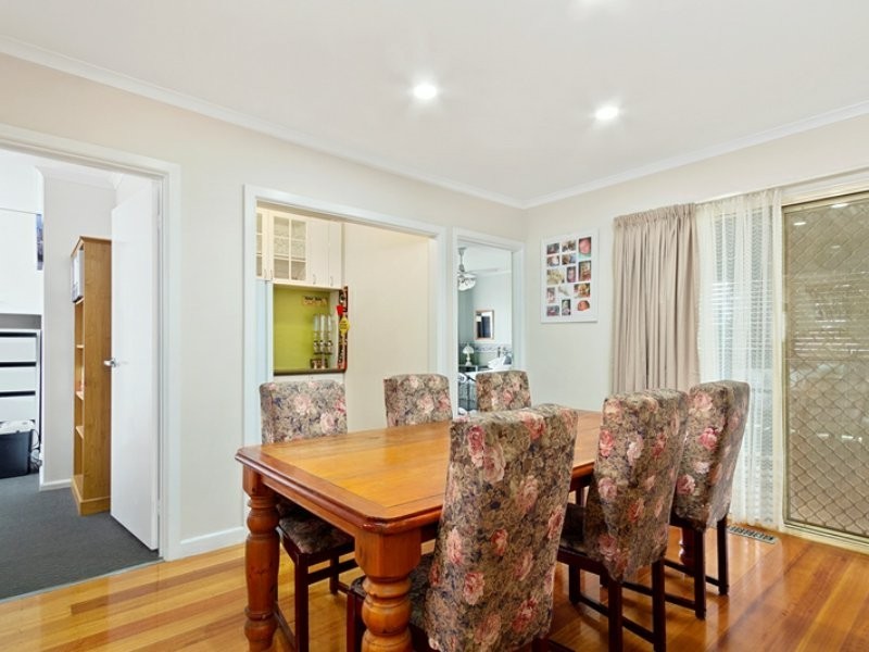 5 Albert Court, Morwell VIC 3840