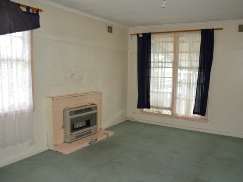 45 Kent Street, Moe VIC 3825