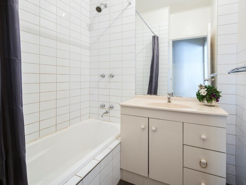 17 Pollock Avenue, Traralgon VIC 3844