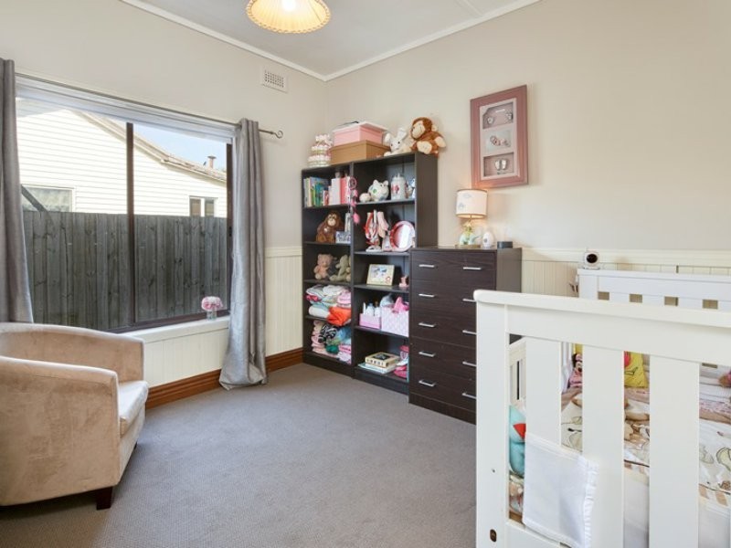 17 Pollock Avenue, Traralgon VIC 3844