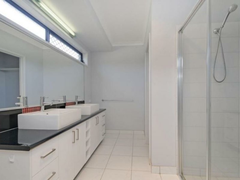146 Ellavale Drive, Traralgon VIC 3844