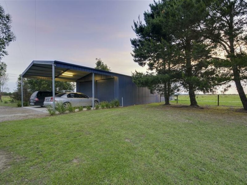 32 Lower Cairnbrook Road, Glengarry VIC 3854