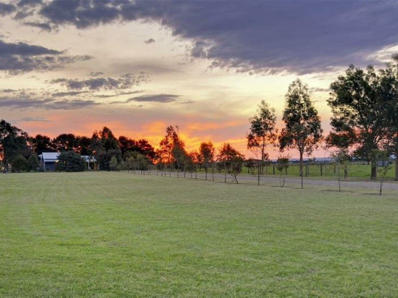 32 Lower Cairnbrook Road, Glengarry VIC 3854