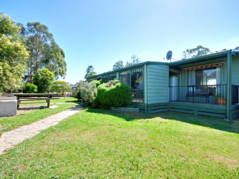 35 Nicholson Road, Toongabbie VIC 3856