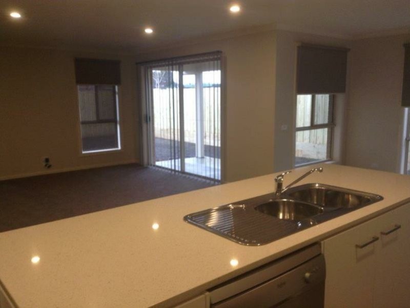 Unit 2/41 Langford Street, Moe VIC 3825