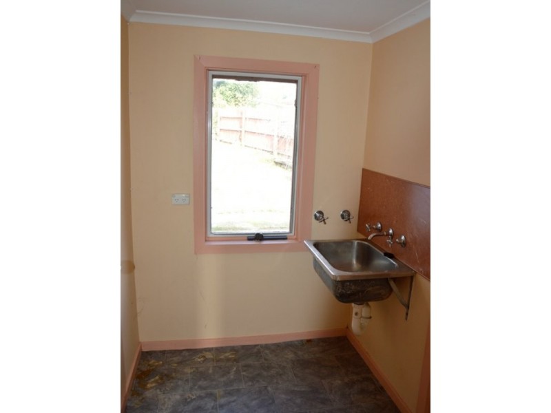 35 Victoria Street, Moe VIC 3825