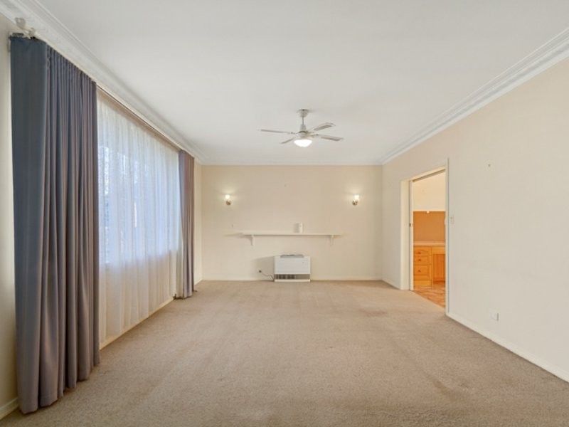 11 The Avenue, Morwell VIC 3840