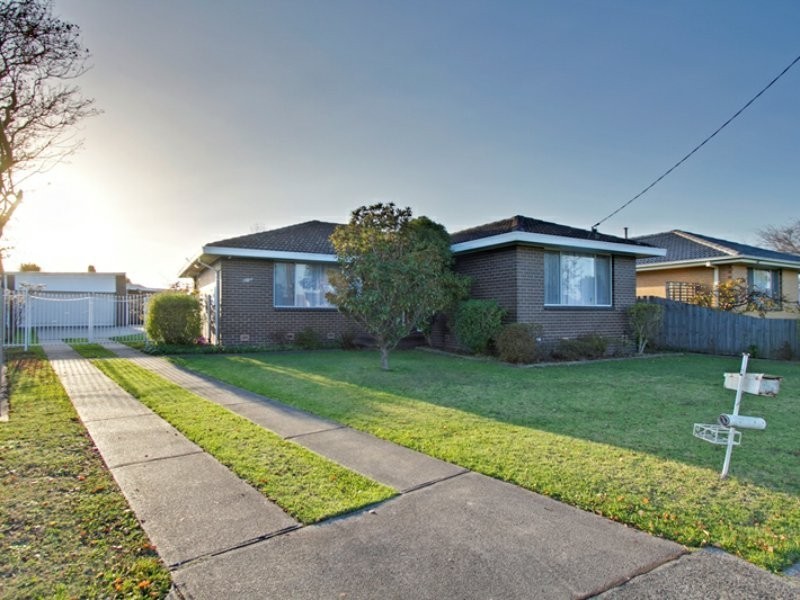 11 The Avenue, Morwell VIC 3840