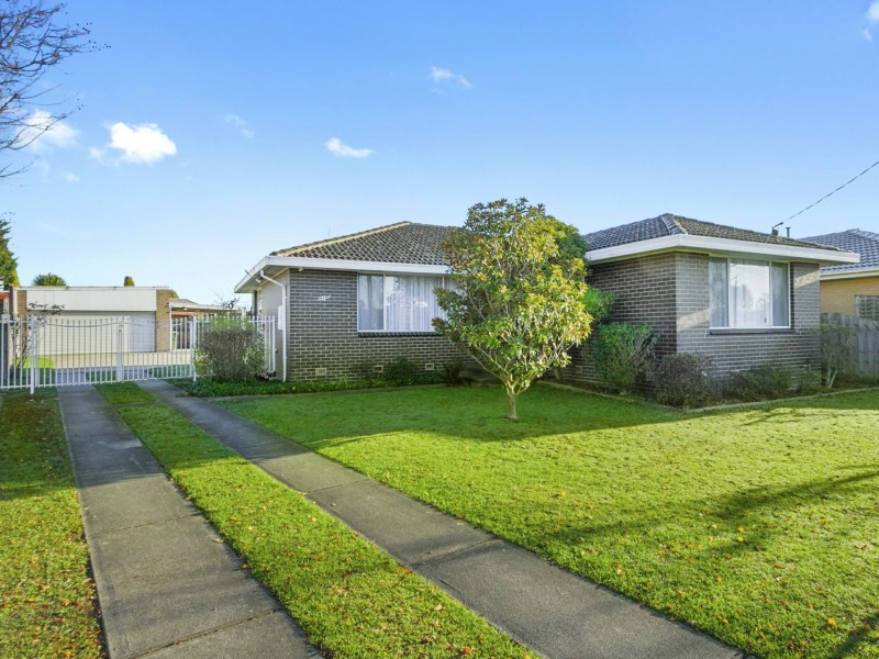 11 The Avenue, Morwell VIC 3840