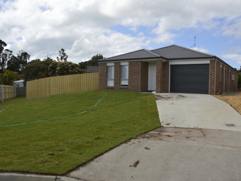 11 Curringa Court, Churchill VIC 3842