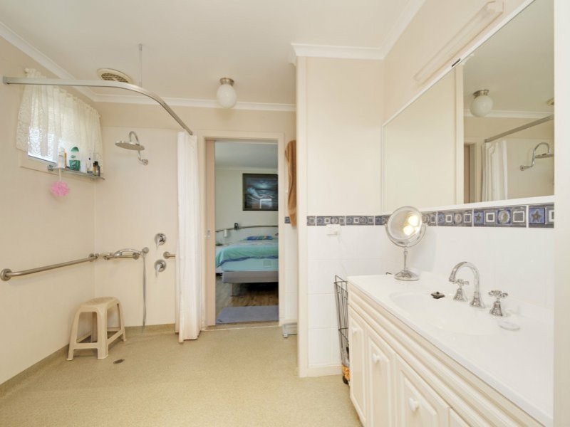 15 Kevin Court, Traralgon VIC 3844