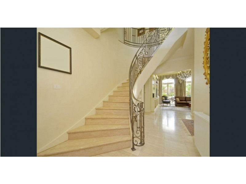 19 Hedges Avenue, Traralgon VIC 3844